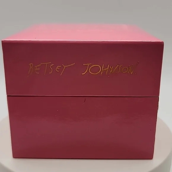 Betsey Johnson Black and Gold 3 Heart‎ Double Finger Ring - Picture 7 of 12